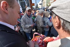 Tydzień z biało-czerwoną flagą w Radiu Gdańsk // fot. Lechosław Dzierżak