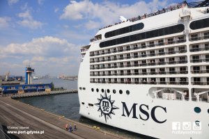 MSC Magnifica w gdyńskim porcie / fot. Tadeusz Urbaniak 