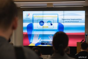 Konferencja prasowa przedstawiająca pilotaż systemu „Fala”, fot. Kamil Złoch