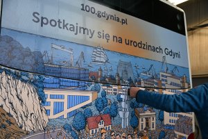 Gdyńska komunikacja ubiera się świąteczną szatę graficzną 