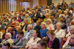 Uczestnicy jubileuszu 20-lecia Centrum Aktywności Seniora