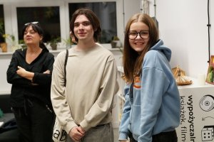 Urodzinowe spotkanie Wymiennikowni. Radni Młodzieżowej Rady Miasta: Kamil Pałka i Maja Firgon (fot. Karolina Ford-Kłopotowska, Laboratorium Innowacji Społecznych)