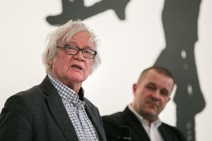 Otwarcie wystawy prac Józefa Wilkonia w Muzeum Miasta Gdyni.