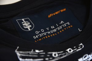 Gdyński T-shirt nagroda w konkursie fotograficzno-literackim „Jak samorząd zmienił moje życie”. fot. Paweł Kukla