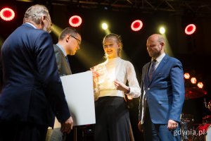 Gala finałowa X edycji Przeglądu Teatrów Amatorskich „Kurtyna” w gdyńskim Małym Kacku (fot. Paweł Budziński)