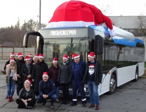 Słodkie Mikołajki w autobusach komunikacji miejskiej // mat. prasowe