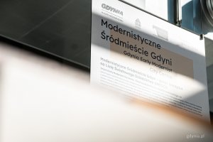 Wystawa „Detale opowiadają historie” w Gdynia Modernizm InfoBox - wydarzenie towarzyszące konferencji naukowej (fot. Kamil Złoch)