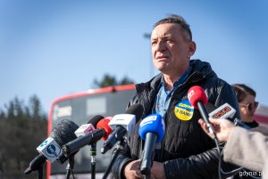 Wicemarszałek województwa pomorskiego Leszek Bonna podkreślił, jak ważna jest również pomoc lwowskim szpitalom // fot. Kamil Złoch