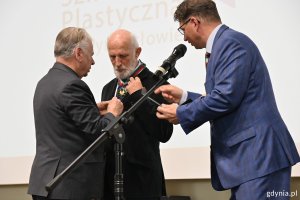 Senator Bogdan Borusewicz oraz dyrektorzy PLSP: Marek Lis i Grzegorz Kelpin