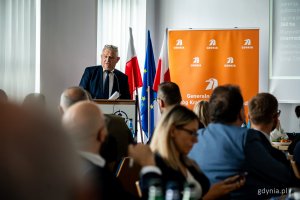 Posiedzenie sejmowej Komisji Infrastruktury w Porcie Gdynia – wiceprezes Portu Gdynia Mirosław Czapiewski (fot. Kamil Złoch)