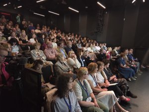 VI Pomorskie Forum Animacji Społecznej i Kulturalnej odbyło się w Konsulacie Kultury.  W jednym miejscu spotkają się przedstawicielki i przedstawiciele instytucji kultury, organizacji pozarządowych, grup nieformalnych, samorząd&oacute;w, edukacji i biznesu, a także aktywiści zainteresowani rozwojem społecznym i wsp&oacute;łpracą międzysektorową