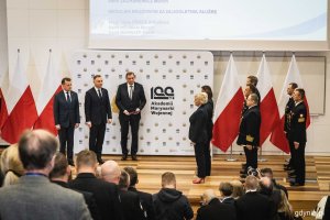 Gala z okazji 100-lecia Akademii Marynarki Wojennej z udziałem prezydenta RP, Andrzeja Dudy i Ministra Obrony Narodowej, Mariusza Błaszczaka, fot. Kamil Złoch