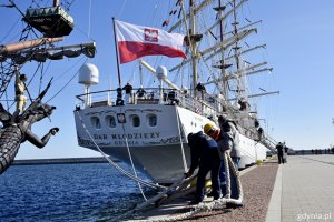 Dar Młodzieży wypłynął w pierwszy w tym sezonie rejs // fot. Paweł Kukla