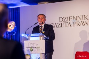 Prezydent Gdyni Wojciech Szczurek przemawia podczas otwarcia kongresu „Perły Samorządu” // fot. Karol Stańczak