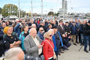 Odsłonięcie tablicy ku pamięci Krystyny Chojnowskiej-Liskiewicz // fot. Michał Puszczewicz