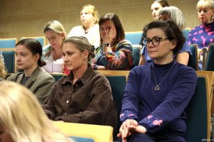 Na widowni  m.in. Agata Kozierańska-Burda, dyrektorka Festiwalu Polskich Film&oacute;w Fabularnych i Pomorskiej Fundacji Filmowej