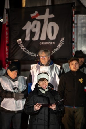 Obchody przy pomniku Ofiar Grudnia '70 w Gdyni, fot. Dawid Linkowski