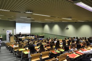Gdyńscy uczniowie walczyli na słowa i argumenty // fot. Jan Ziarnicki