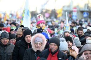 Orszak Trzech Kr&oacute;li na ulicach Gdyni 