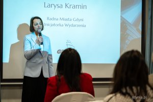 Radna Larysa Kramin, inicjatorka wydarzenia. Konferencja &bdquo;Zdrowie i dobrostan dojrzałego zespołu&rdquo; w Hotelu Kuracyjnym w Orłowie (fot. Kamil Złoch)Dr Maciej Brosz. Konferencja &bdquo;Zdrowie i dobrostan dojrzałego zespołu&rdquo; w Hotelu Kuracyjnym w Orłowie (fot. Kamil Złoch)