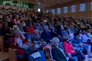 Inauguracja roku akademickiego Gdyńskiego Uniwersytetu Trzeciego Wieku // fot. Aleksander Trafas