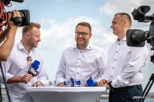 Wiceprezydent Marek Łucyk oraz dyrektor Gdyńskiego Centrum Sportu Przemysław Dalecki w studio TVP Sport / fot. gdyniasport.pl