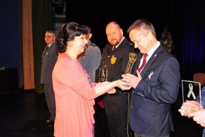 Wręczenie statuetki „Ambasadora Kampanii Biała Wstążka w Gdyni” za rok 2017, fot. Michał Kowalski