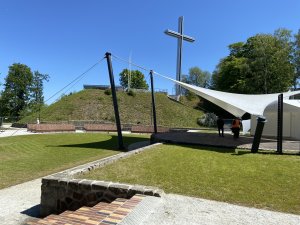 Bezpieczne schody i murki wokół widowni amfiteatru // fot. ZDiZ