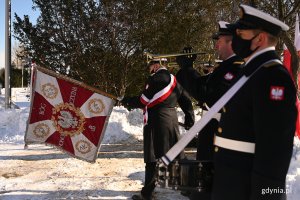 Obchody 79. rocznicy utworzenia Armii Krajowej przy pomniku Armii Krajowej na Skwerze Kościuszki w Gdyni. Fot. Michał Puszczewicz