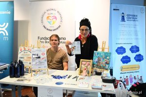 Stanowiska organizacji pozarządowych w Pomorskim Parku Naukowo-Technologicznym (fot. Michał Puszczewicz)