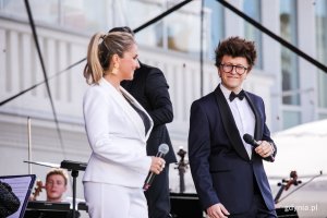 Koncert „Gdynia – morze dźwięków” w wykonaniu orkiestry pod dyrekcją Ariela Ludwiczaka. Fot. Karol Stańczak