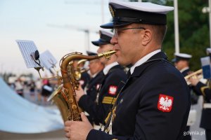 Uroczysta oprawa Orkiestry Reprezentacyjnej Marynarki Wojennej (fot. Karolina Szypelt)
