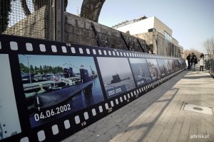 Fotografie „Sokoła” z różnych okresów przy okręcie