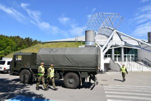 Ziemniaki przywieźli do Gdyni żołnierze z 73. Batalionu Lekkiej Piechoty w Słupsku // fot. Sławomir Okoń, UM Gdynia