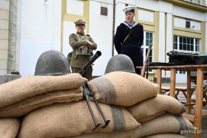 Rekonstruktorzy przy Muzeum Marynarki Wojennej w Gdyni, fot. Michał Puszczewicz