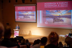 Panel otwierający konferencję „Modernizm w Europie – modernizm w Gdyni” – dzień pierwszy, piątek, 18 września (fot. Kamil Złoch)