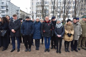 Uroczystość złożenia kwiatów z okazji 92. urodzin Gdyni // fot. Lechosław Dzierżak