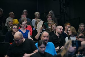 Uczestnicy forum Horizons of Peace zgromadzeni w Konsulacie Kultury
