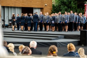 Obchody Święta Policji dla funkcjonariuszy Komendy Miejskiej Policji w Gdyni i Komendy Miejskiej Policji w Sopocie w Operze Leśnej (fot. Kamil Złoch)