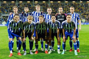 Wsp&oacute;lne zdjęcie zawodnik&oacute;w IFK G&ouml;teborg przed Meczem Stulecia (fot. Michał Puszczewicz)