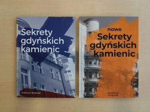 Książki, które znajdują się w Miejskiej Informacji Turystycznej // fot. facebook.com/informacjaturystycznagdynia