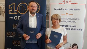 Podpisanie umowy partnerskiej między Gminą Miasta Gdyni a Gdyńską Fundacją Dom Marzeń, fot. LIS