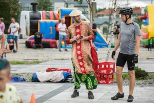 Rodzinny piknik z Ironmanem // fot. Karol Stańczak