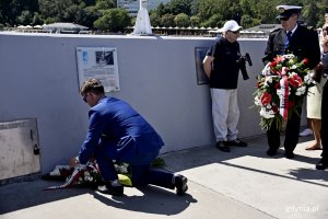 W Alei Żeglarstwa Polskiego odsłonięto tablicę Aleksandra Bereśniewicza // fot. Paweł Kukla