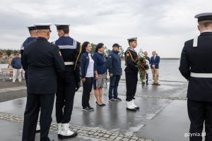 W niedzielę, 23 lipca, z okazji 160. rocznicy urodzin Tadeusza Wendy, pod jego pomnikiem odbyły się uroczystości z wojskową asystą honorową. Fot. Karol Stańczak 
