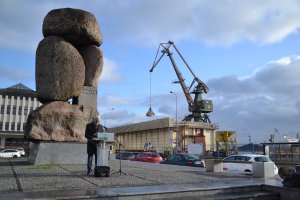 Uroczystość odsłonięcia makiety M/s „Batory”