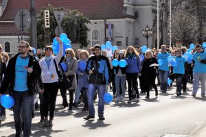 "Niebieski Marsz dla Autyzmu" przeszedł przez Gdynię // fot. Magdalena Czernek