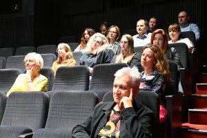 Inauguracja roku w GSF. Na zdjęciu m.in. wykładowcy i pracownicy GSF. Fot. Zygmunt Gołab