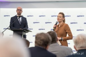 Na zdjęciu: Zygmunt Zmuda-Trzebiatowski i Anna Chojnowska z Biura Prezydenta (fot. Paweł Budziński)