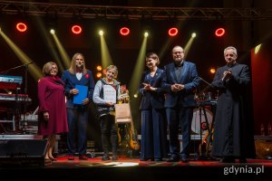 Gala finałowa X edycji Przeglądu Teatrów Amatorskich „Kurtyna” w gdyńskim Małym Kacku (fot. Paweł Budziński)